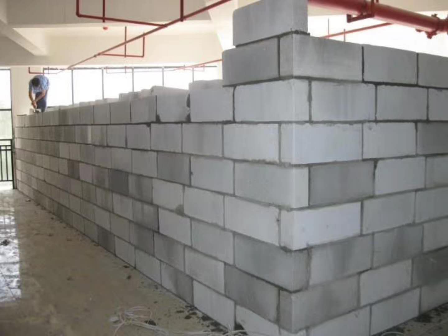 曹县蒸压加气混凝土砌块承重墙静力和抗震性能的研究